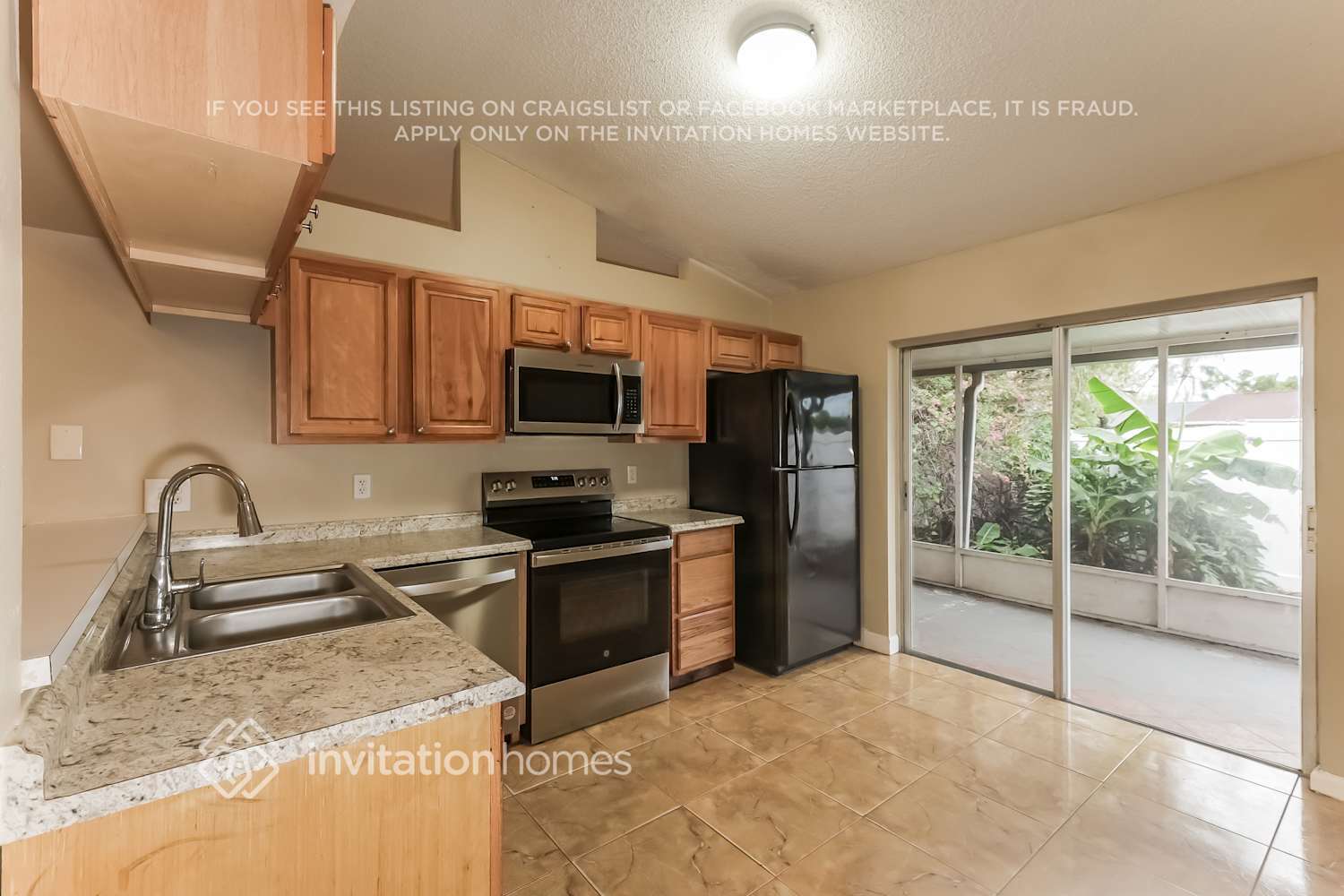 Building Photo - 1003 Pinehaven Ct