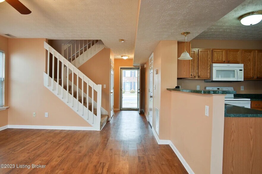 Entrance - 6736 Arbor Creek Dr