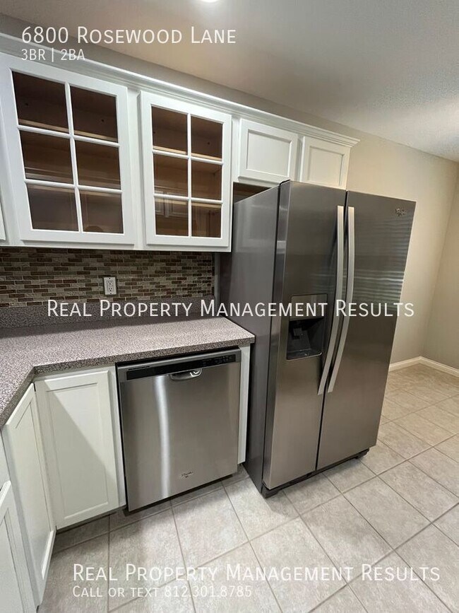 Building Photo - 6800 Rosewood Ln