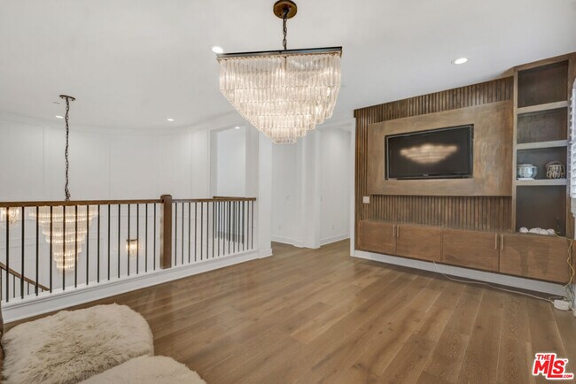 Building Photo - 20559 Wood Rose Ct