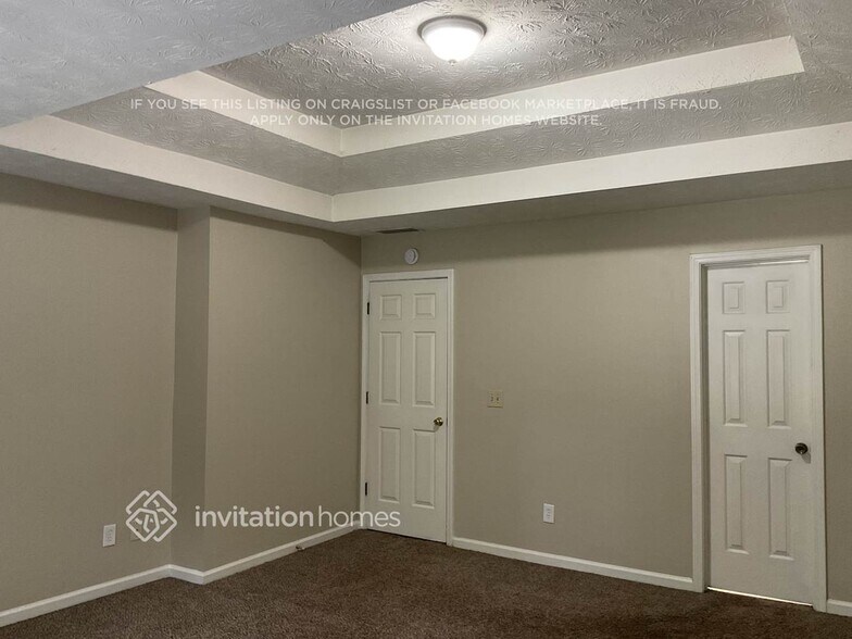 Building Photo - 776 Amberglen Ln