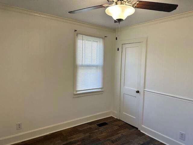 Building Photo - 897 2nd St NE