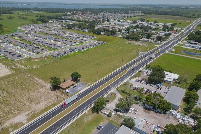 Building Photo - 934 Cattleman St