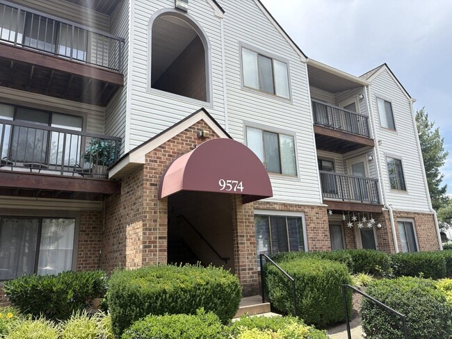 Building Photo - 9574 Jayhawk Terrace