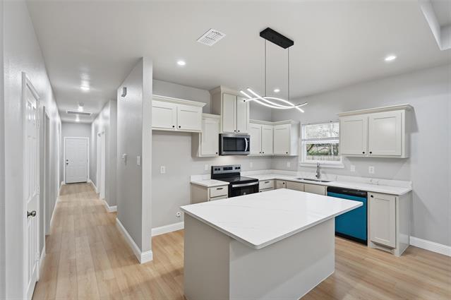 Building Photo - 2306 Polk St