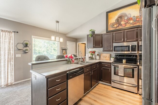 Building Photo - Newly Renovated 3 bed 2 bath home in the heart of MERIDIAN
