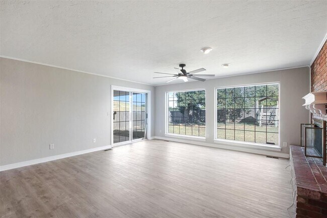 Building Photo - 309 Sherri Ln