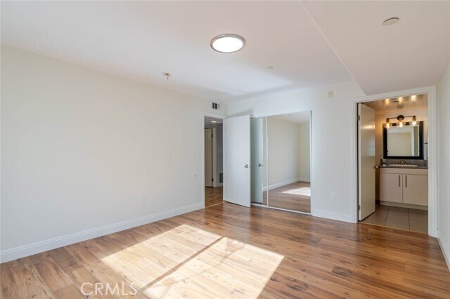 Building Photo - 1466 Tamarind Ave