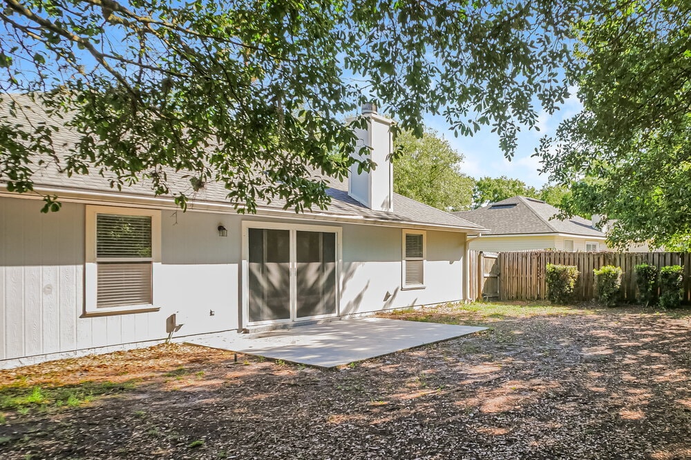 Building Photo - 391 Meadowlark Ln