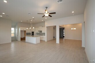 Building Photo - $500 OFF 1 MO RENT!!-Bigger and Better than the rest!