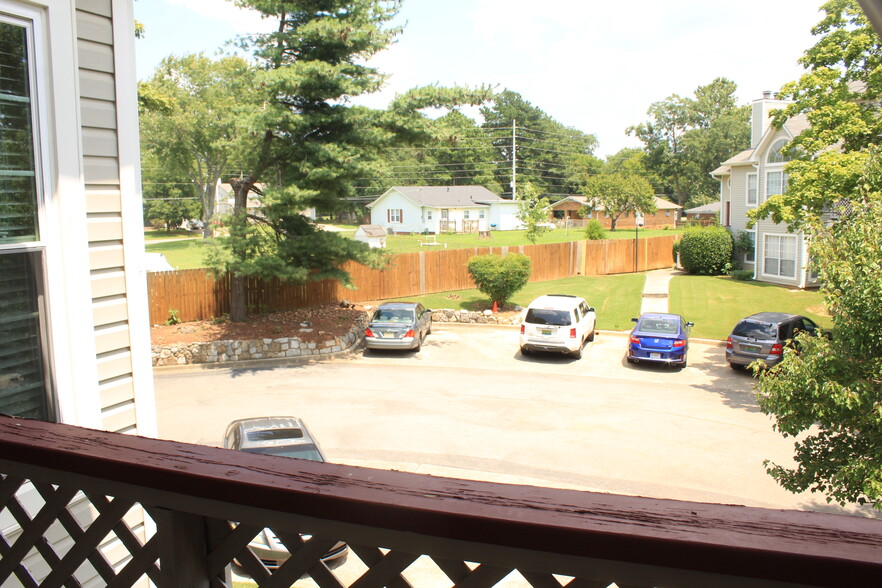 Building Photo - 1049 Stones Throw Dr NW