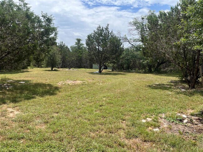 Building Photo - 719 Co Rd 304