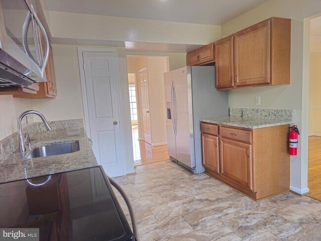 Building Photo - 4508 Shoal Creek Ct