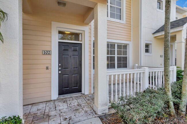 Building Photo - 826 Dakota Dr