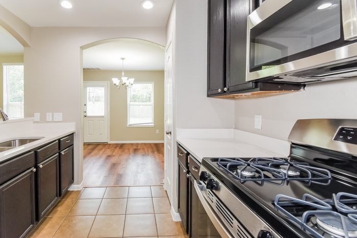 Building Photo - 251 Sea Breeze Dr