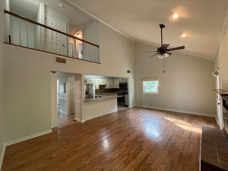 Building Photo - 113 Guill Ct
