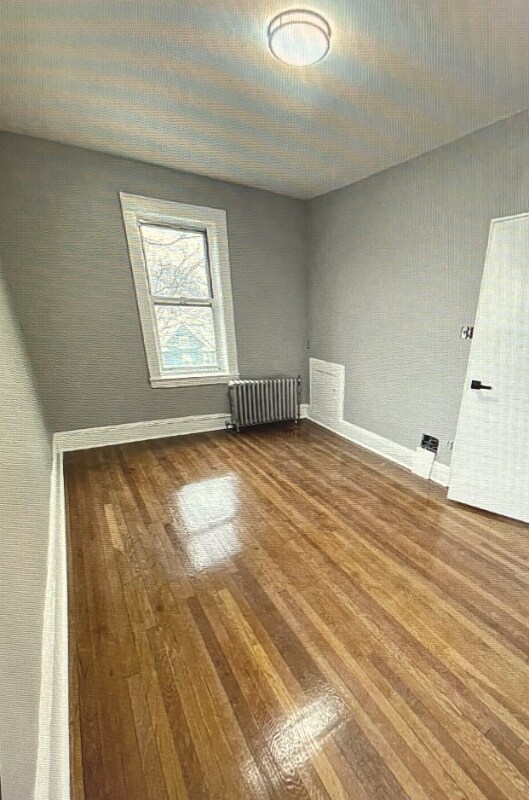 Building Photo - 758 Jersey Ave