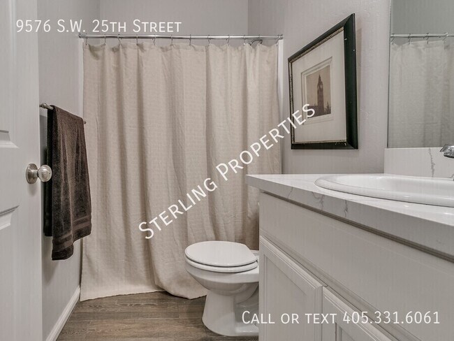 Building Photo - 9576 SW 25th St