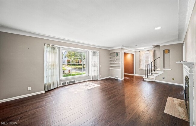 Building Photo - 4069 Bushnell Rd