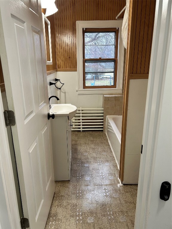 Building Photo - 133 Crestmont Rd