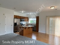 Building Photo - 11259 SE Causey Cir