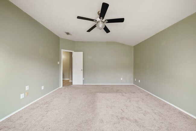 Building Photo - 17802 Kerrybrook Ln