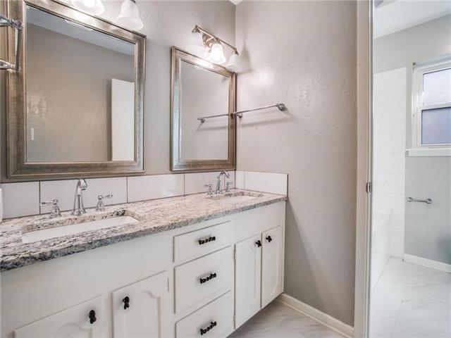 Building Photo - 4104 Hartwood Dr