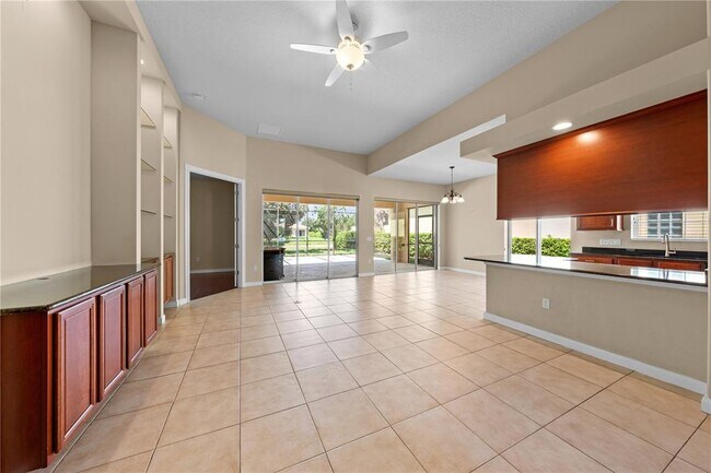 Building Photo - 12234 Pasha Ln