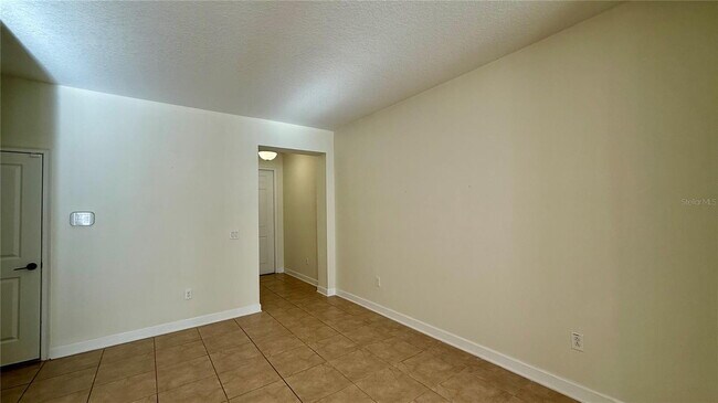 Building Photo - 8548 Zoeller Hills Dr