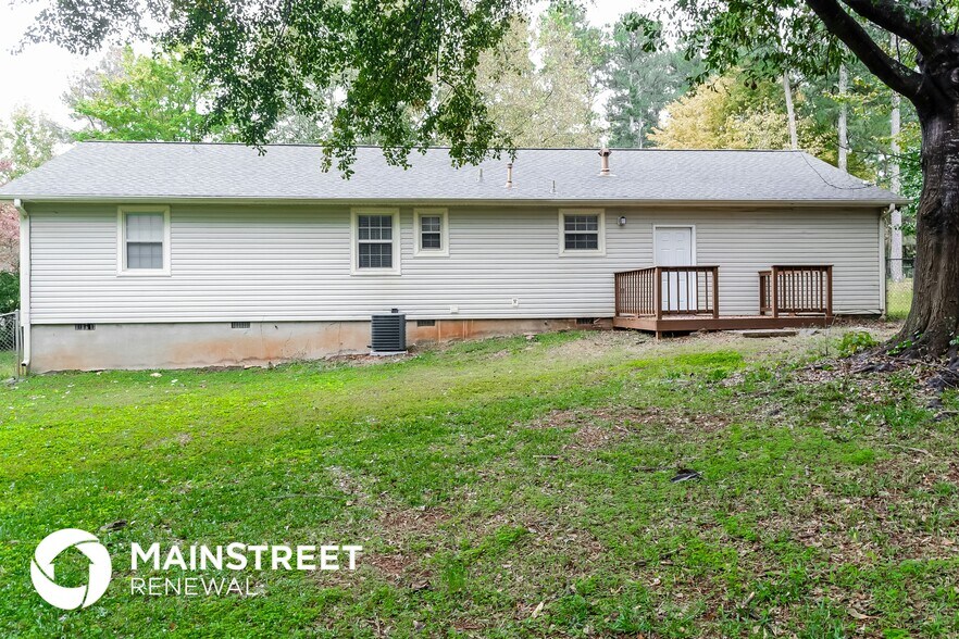 Building Photo - 85 Highland Dr