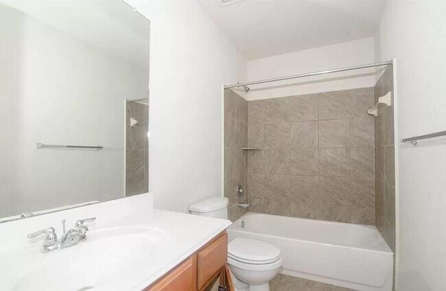 Building Photo - 3247 Upland Spring Trace