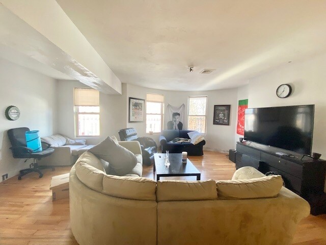 Building Photo - 55 Dudley St