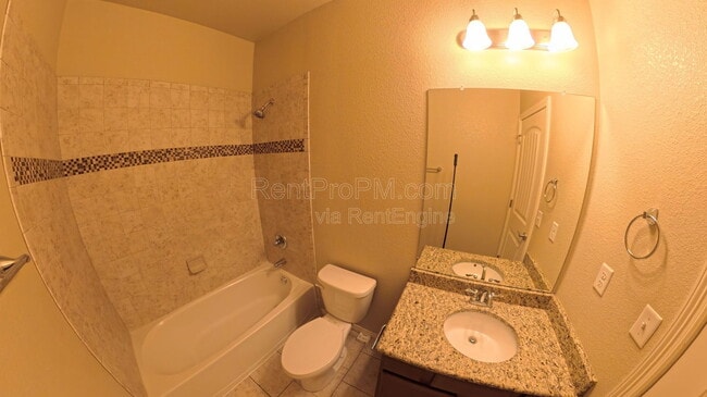 Building Photo - 3800 Manhattan Ave