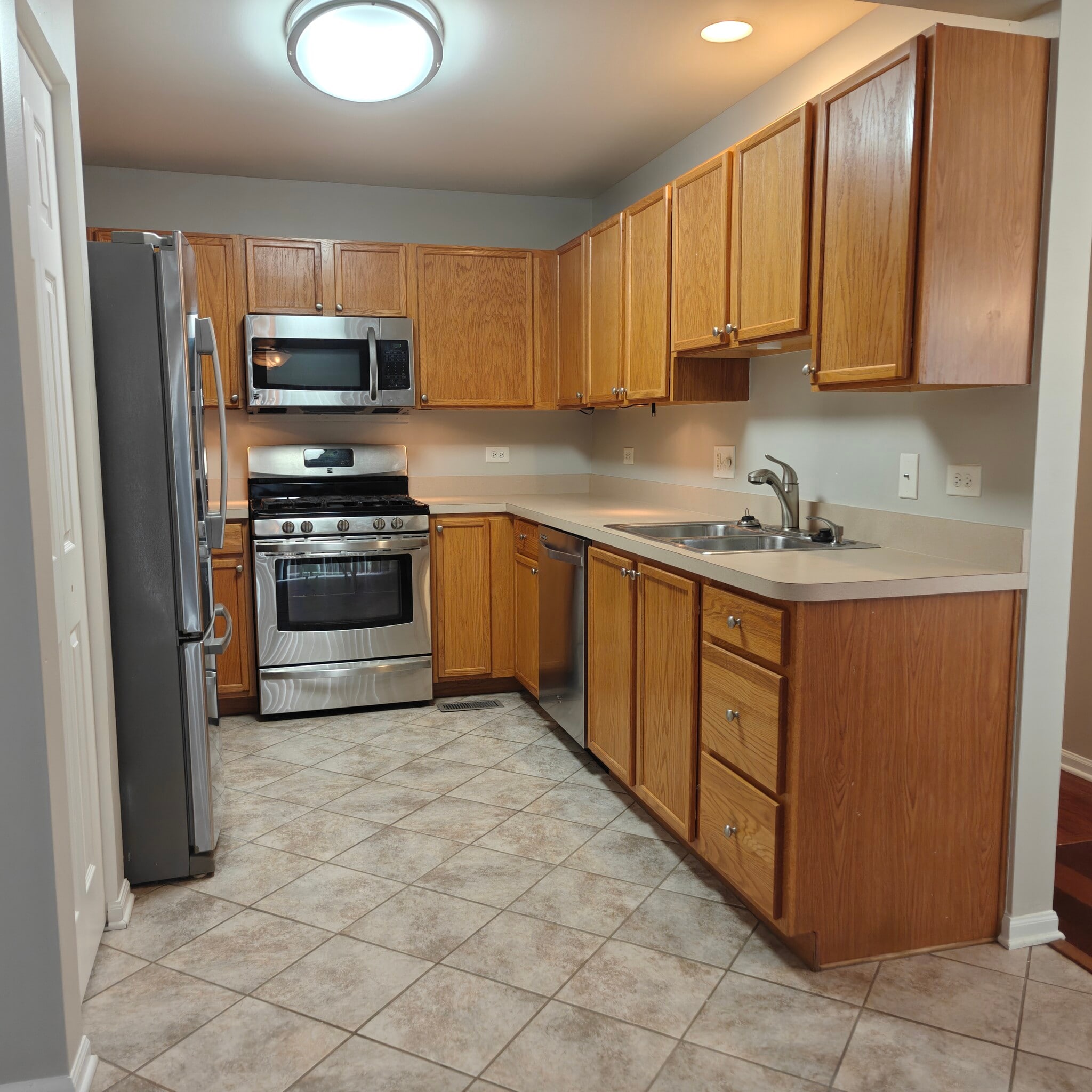Kitchen - 1967 Waverly Way