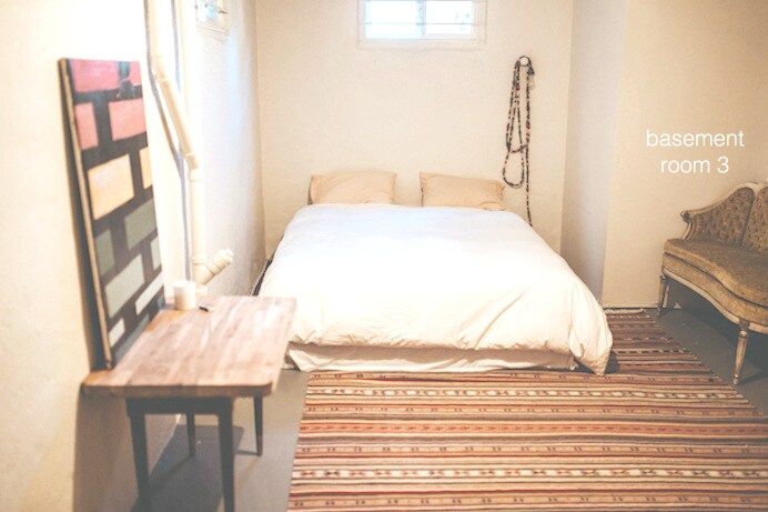 The basement has great ceiling height and consists of 5 spaces: 1. a laundry room complete with W/D and laundry chute! 2. a TON of storage 3. a room for whatever your hobby is. 4. another room that is more of a storage / passage type room (the gas furnace is in there) 5. yet another room (picture... - 4811 NE 31st Ave