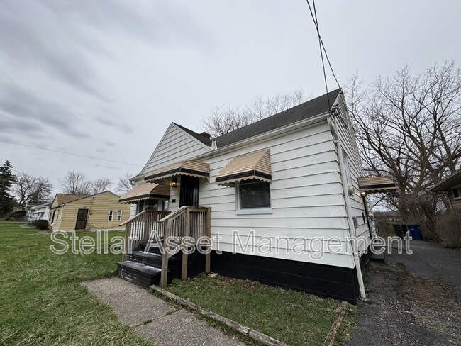 Building Photo - 4768 E 173rd St