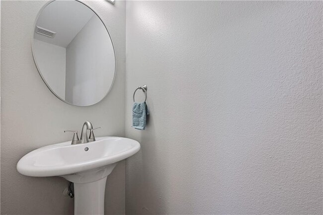 Building Photo - 9602 Nightjar Dr