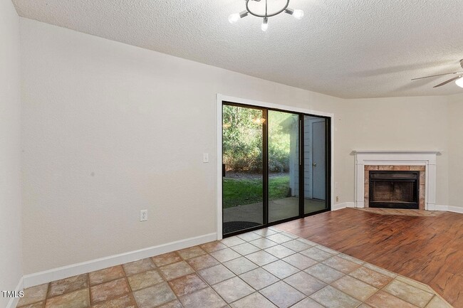 Building Photo - 7820 Falcon Rest Cir