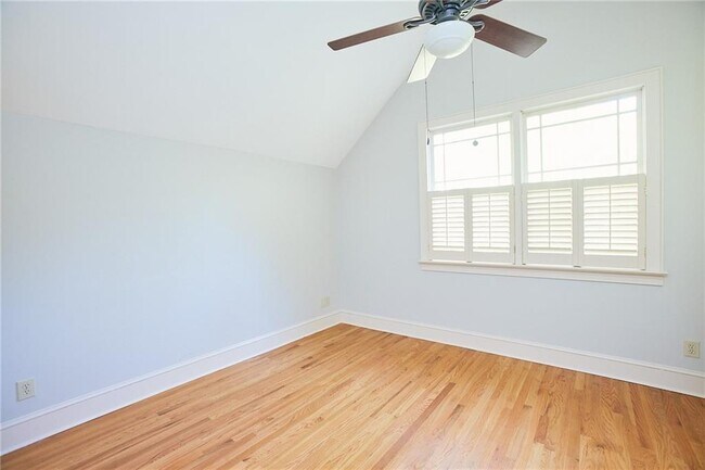 Building Photo - 1843 Butlers Ln