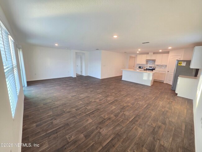 Building Photo - 2885 Oak Stream Dr