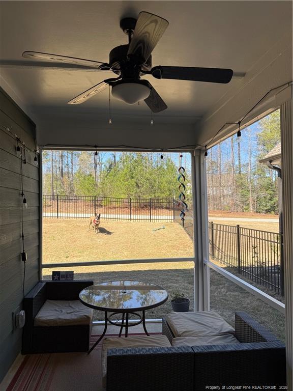 Building Photo - 150 Spruce Holw Cir