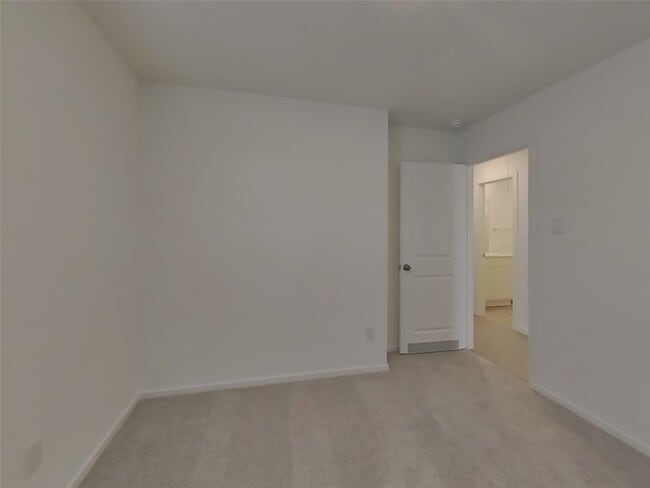 Building Photo - 1314 Gamagrass Dr