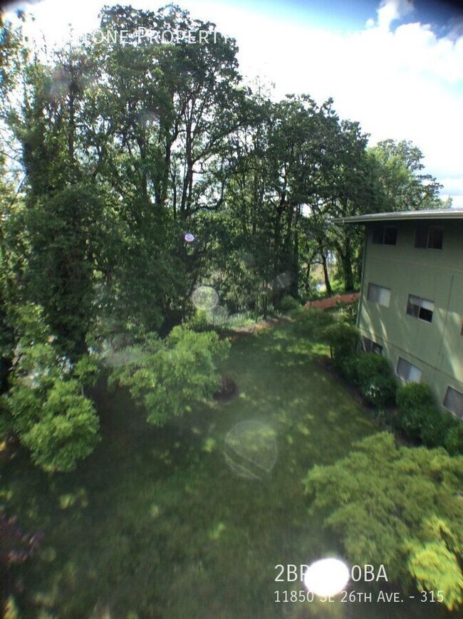 Building Photo - 11850 SE 26th Ave