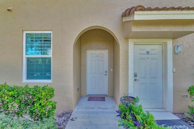 Building Photo - 152 Village Blvd