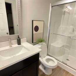 Building Photo - 617-619 Dara - 617