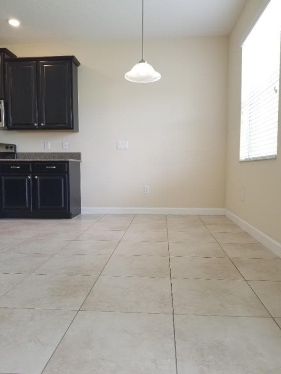 Building Photo - 15186 Evergreen Oak Loop