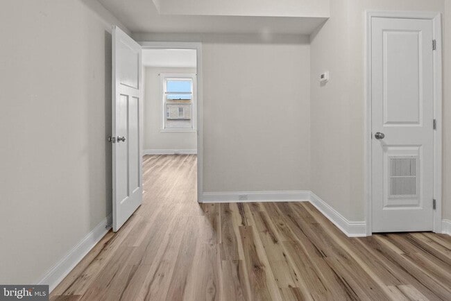 Building Photo - 308 Elrino St