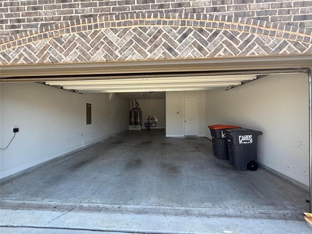 Building Photo - 2113 Caroline St