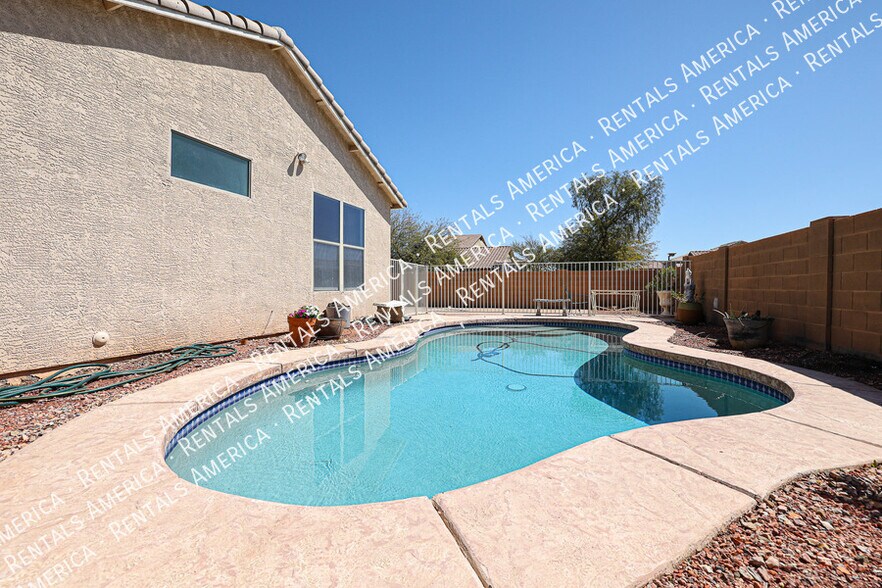 Building Photo - 4635 W Burgess Ln