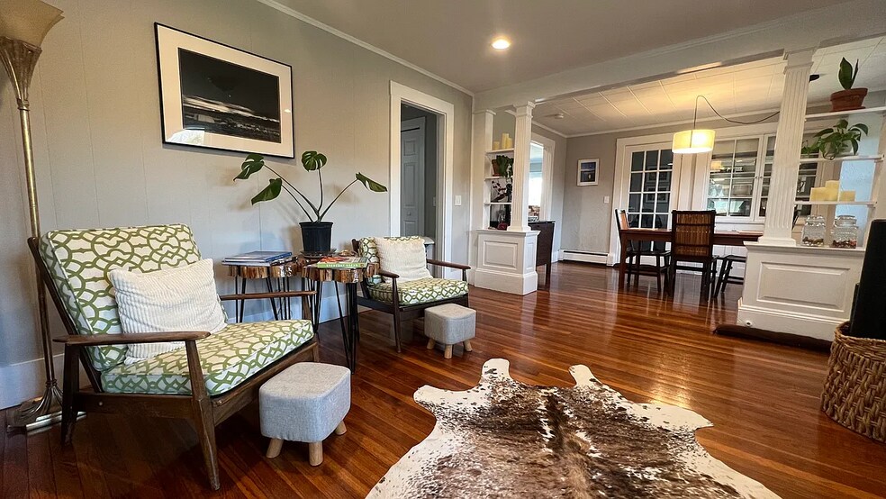 Living room/sitting room - 102 Main St